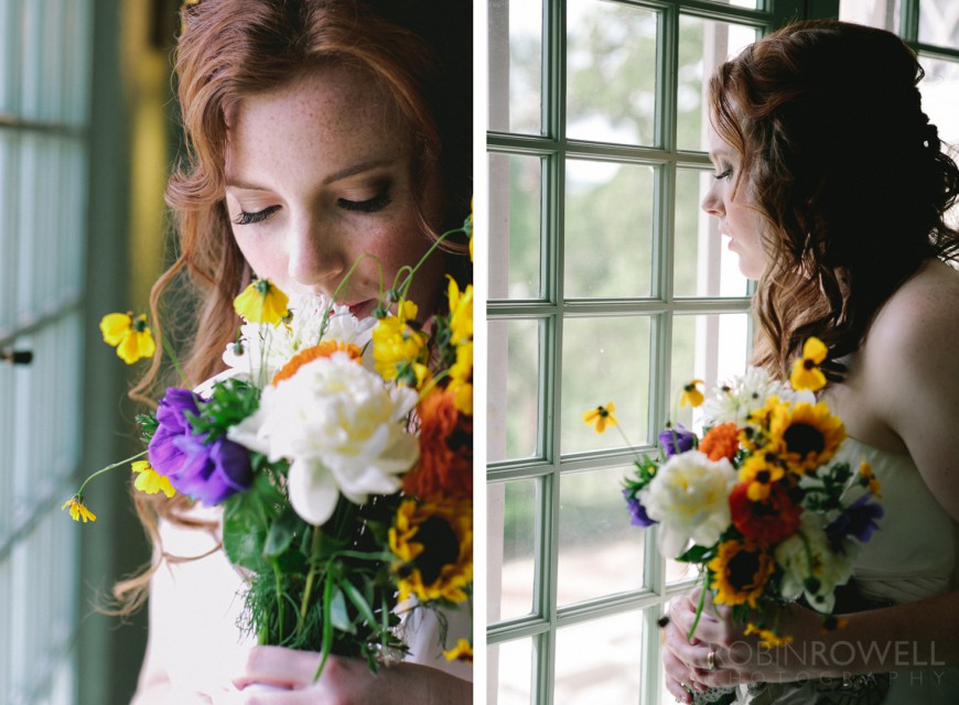 The bride with her flowers and anticipating the groom's arrival